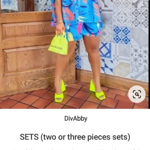 Dresses - Picture 5 of 16